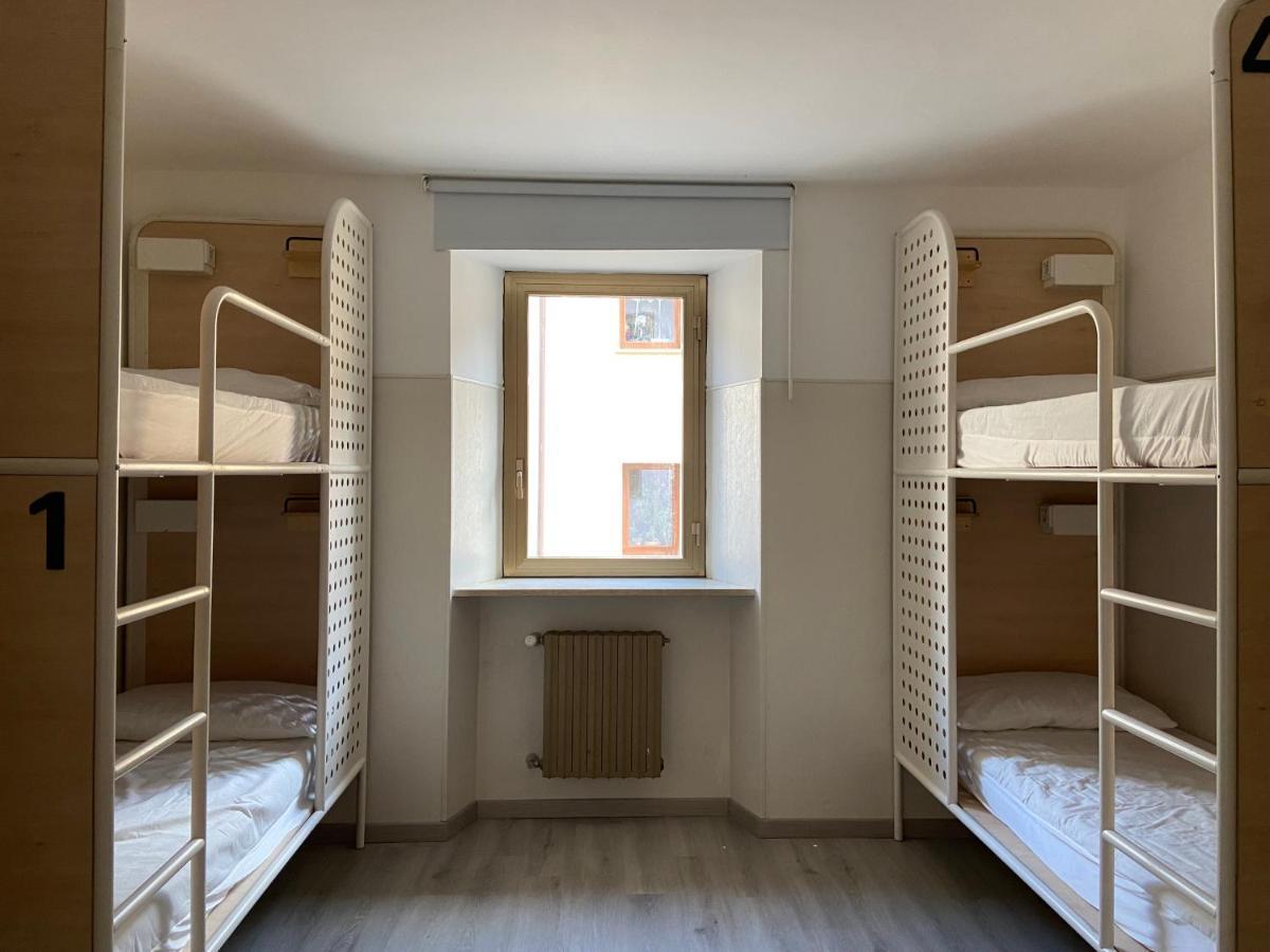 Hosthello Nus Hostel ภายนอก รูปภาพ